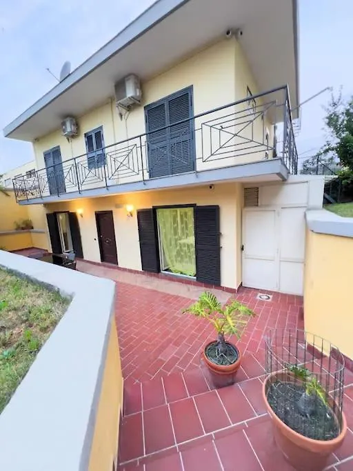 Holiday home Villetta Pietrarsa Naples